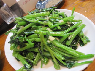 ナイツ塙さん行きつけ店「山東餃子店」人気メニューBEST3